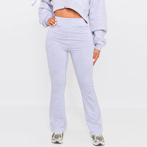 Ensemble de survêtement en éponge française lourde pour femmes haut à manches longues et pantalon évasé tenue d'hiver doublée de polaire - Product Image 3