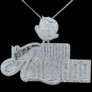 Colgante Cristiano de Plata de Ley 925 Personalizado, con Moissanita VVS de Corte Brillante, Letra con Nombre, Certificado, Personalizado en Oro de 10K - Product Image 4