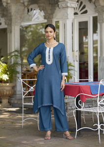 Haut décontracté quotidien en rayonne légère pour adultes avec poche coupée en poisson sur deux côtés Long motif imprimé numérique pour les fêtes - Product Image 5