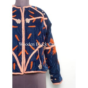 Chaqueta y Abrigo Bordado a Mano de Terciopelo Suzani, Chaqueta Corta Estilo Bohemio para Mujer, Estilo Vintage Bohemio, Chaqueta Suzani Colorida - Product Image 2