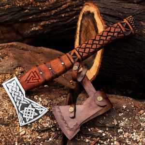 Hacha de Acero con Alto Contenido de Carbono Hecha a Mano con Hacha de Grado Industrial Tallada a Mano, Hachas Vikingas para Exteriores con Funda de Cuero Fino - Product Image 4