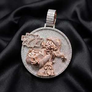 Colgante de Lujo para Fiesta, Chapado en Rodio, Plata de Ley 925, con Diamantes de Moissanita VVS, Forma Redonda, Número Personalizado, Estilo Iced Out - Product Image 1