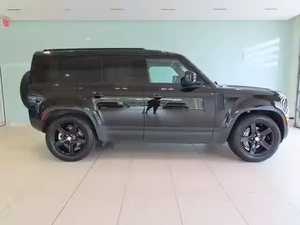 Land Rover Defender 4ประตูซีดาน4ประตูพร้อมเบาะหนังด้านในสีเข้ม5-Seater รถเบนซินรถมือสอง2023มือสอง - Product Image 6