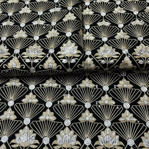 Tissu en velours de luxe avec broderie de paillettes pour robes de soirée, robes de cérémonie, vêtements de fête et créations de haute couture Bahreïn - Product Image 1