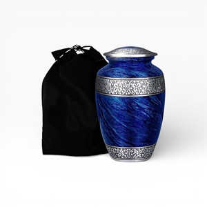 Urne funéraire en céramique blanche avec motif colibri et fleur violette, avec sac de rangement en velours - Product Image 3