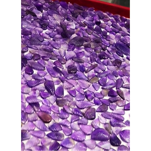 860 Pièces de Feuilles Sculptées en Améthyste Naturelle de 12mm à 25mm, Lot de 3580 Carats, Iroc Sales, Feuilles de Haute Qualité, Gemmes Découpées en Vrac - Product Image 2