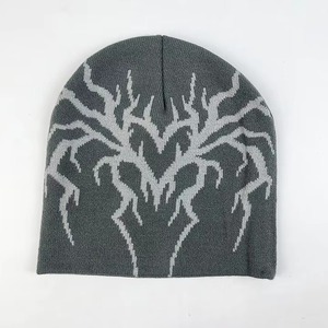 Gorros de Punto de Invierno Personalizados al por Mayor, 100% Algodón, con Bordado 3D, Diseño de Cuadros y Lazos - Product Image 5