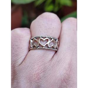 925 Sterling Silver Handmade Women's <b>Ring</b> Band Heart to Heart Connected <b>Circle</b> Hearts with Cut Ruby Christmas Gift - Product Image 2