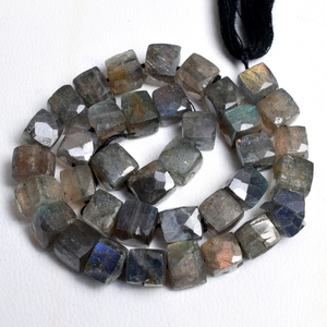 Bán Buôn <span class=keywords><strong>6Mm</strong></span> 7Mm Tự Nhiên Labradorite Đá Mặt Khối Lập Phương 3D Hộp Lỏng Bán Quý Đồ Trang Sức Làm Nguồn Cung Cấp Vuông Hạt Sợi - Product Image 5
