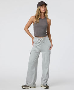 Camiseta sin mangas de entrenamiento ecológica de calidad superior personalizada para mujer, ropa de calle de ajuste personalizado tejida transpirable, parte delantera de Yoga de longitud corta - Product Image 1