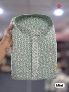 Venta al por mayor de alta calidad para hombre tradicional desgaste Kurta pijama pesado rayón con Chikankari trabajo para uso diario y uso en eventos especiales - Product Image 6