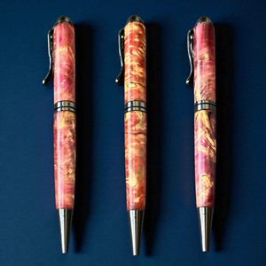 Stylo à bille artisanal en bois stabilisé, largeur d'écriture 0,7 mm, cadeau d'affaires de luxe, aquamarine - Product Image 4