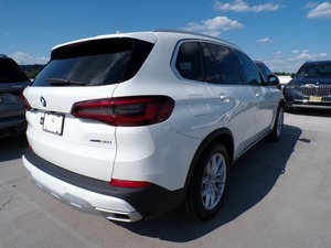 BMW X5 xD-rive40i 2020 Usado en Buen Estado, 1 Dueño, Motor Turbo de 6 Cilindros, Tracción en las Cuatro Ruedas, Color Blanco Mineral Metalizado, Sin Modificaciones - Product Image 2