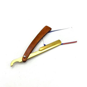Maquinilla de afeitar turca de acero inoxidable con logotipo personalizado dorado, maquinilla de afeitar profesional para peluquero, maquinilla de afeitar con mango de madera sostenible - Product Image 1