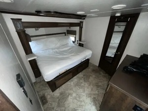 Se vende H-e-a-r-t-l-a-n-d L-a-n-d-m-a-r-k P-H-O-E-N-I-X usada del 2018 - Product Image 2