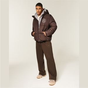 Chaqueta Varsity de Mezclilla de Alta Calidad para Hombre, Estilo Vintage, Logotipo Bordado en la Parte Delantera, Diseño Sólido, Cierre de Cremallera, 100% Nailon - Product Image 4
