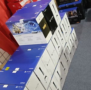 Consola de Videojuegos PlayStation 5 Pro Nueva y Original, 4K, 2TB, 120fps, Edición Ultra Rápida con Disco, PS5 Pro - Product Image 5