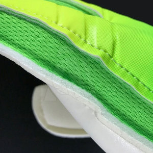 New Deign Goalkeeper <b>Football</b> <b>Gloves</b> Premium Quality Goalkeeper <b>Football</b> <b>Gloves</b> For <b>Youth</b> - Product Image 4