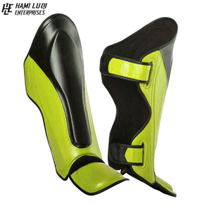 Espinilleras profesionales con diseño personalizado Espinilleras Cuero sintético Protectores de alta calidad Shin Adultos - Product Image 2