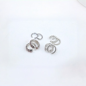 Set di 8 Orecchini a Clip Placcati Argento, Senza Foro, con Zirconi e Cristalli Multicolore, Clip per Cartilagine Minimaliste a Strati - Product Image 3