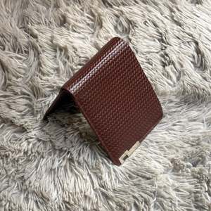 Cartera de hombre de piel auténtica con diseño de lujo de alta calidad al por mayor cartera de piel auténtica con tarjetero para hombre - Product Image 6