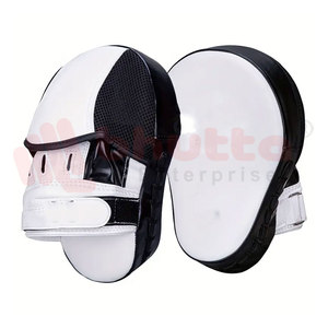 Vente en gros de mitaines de boxe MMA Focus en cuir et coussinets d'entraînement de boxe thaï évacuant l'humidité - Product Image 1