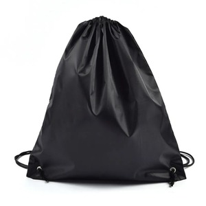 Sac à dos de grande capacité en nylon imperméable avec poche à cordon pour hommes et femmes Nouveau sac de voyage pour le sport fitness - Product Image 1