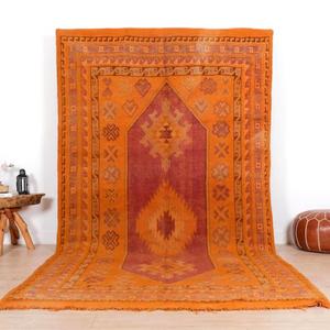 Auténticas Alfombras Marroquíes Hechas a Mano de Lana, Diseños Berber Tradicionales, Estilos Vintage Modernos para Decoración del Hogar - Product Image 1