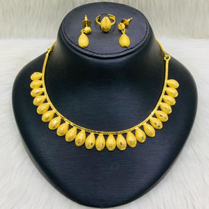 Ensemble de colliers en plaqué or pour femme - Product Image 1