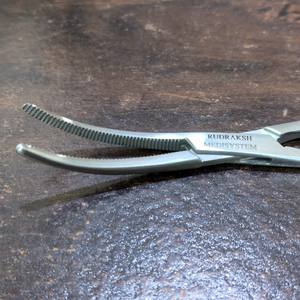 Rudraksh Medisystem – Kit d'instruments médicaux manuels en acier inoxydable de 8 pouces, classe I, avec forceps chirurgicaux courbés pour artères, pour les soins intensifs hospitaliers - Product Image 2