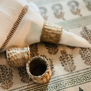 แหวนผ้าเช็ดปากทำจากหญ้าทะเลวัสดุเป็นมิตรต่อสิ่งแวดล้อมสำหรับตกแต่งบ้านและเครื่องใช้บนโต๊ะอาหารขายส่ง - Product Image 1