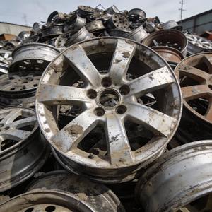 Déchets de jantes en alliage d'aluminium de haute qualité, 99 % de jantes usagées pour le recyclage des métaux - Product Image 2