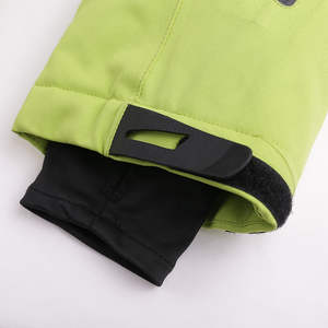 Chaqueta con Capucha para Mujer de Primera Calidad, Chaqueta Impermeable Personalizada, Chaqueta Softshell Ligera, Resistente al Viento para Actividades al Aire Libre - Product Image 3