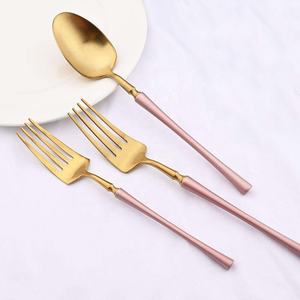 Pink Thin Ceramic Long Design Handle Stainless Steel Fashionable Design <b>Gold</b> Plated Elegant Wedding Cutlery Set - Product Image 1