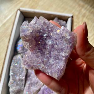 Aura Cluster Crystal Crafts Boxes Solución de almacenamiento de ilustraciones de cristal hechas a mano elegantes - Product Image 2