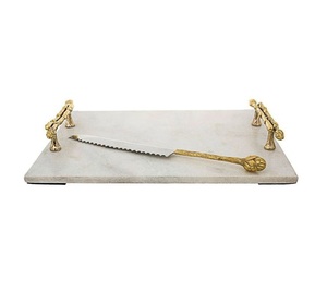 Plateau de service en marbre blanc le plus vendu avec poignée en métal Design élégant pour la vente en gros de service de table - Product Image 3