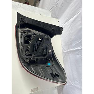 ไฟท้ายซ้ายสำหรับ Sandero Serie II (12>20) รุ่น Buono Stato รหัสภายใน 1432343 90113189 - Product Image 6