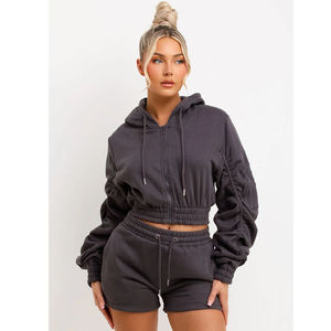 Conjunto de pantalones cortos y Sudadera con capucha recortada impermeable transpirable de punto sólido para mujer traje informal personalizado - Product Image 4