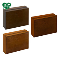 Vente en gros de boîtes en bois de pin W319 pour 54 cartes, jeux de cartes à double jeu avec accessoires, couleur personnalisée, MOQ 500 ensembles