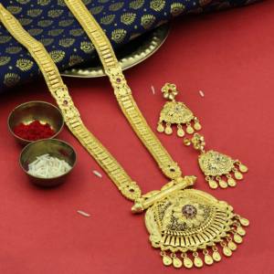 Vente en gros formant des colliers longs AD remplis d'or micro 14K 18K 24K, des colliers longs traditionnels, des bijoux de mode en or micro en laiton. - Product Image 1