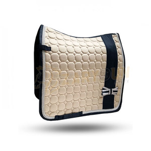 Almohadilla de sillín de doma Tela de satén/seda Almohadilla de sillín de caballo Cómoda y a un precio razonable por Zaryoun Impex PAD con cola trasera - Product Image 5