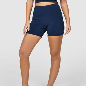 "Elegantes pantalones cortos para mujer Altitude 4 pulgadas para correr-Cómodos y ligeros-Perfecto para gimnasio, entrenamiento y actividades al aire libre - Product Image 2