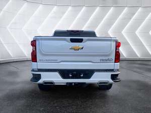 Nouveau pick-up V8 pleine grandeur 2025, 426 CV, transmission automatique, option GPL, double cabine, véhicule utilitaire 4x4 - Product Image 5