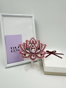 Broches perlées Broche design faite à la main. Accessoires de haute qualité. Broche design unique. Baby shower meilleur cadeau. - Product Image 6