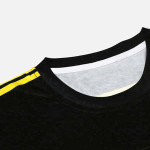 Uniforme de Fútbol de Alta Calidad, Transpirable, Ligero y de Secado Rápido, con Logotipo y Número Personalizados, Manga Corta, Ropa Deportiva al Por Mayor - Product Image 3