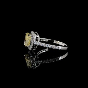 Pendentif en diamant ovale en or blanc 14 carats 0792 gm fabriqué en Inde bijoux de fête élégants pour femmes - Product Image 2