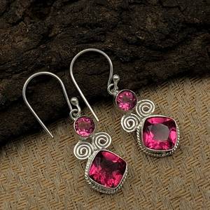 Boucles d'oreilles clous en argent sterling 925 plaqué or avec tourmaline rose, certifiées IGI, bijoux pour femme, cadeau pierre de naissance d'octobre - Product Image 1