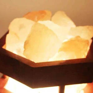 Lampe au sel naturel de l'Himalaya 100% avec panier en bois Lampe au sel de l'Himalaya au design unique avec panier en bois - Product Image 5