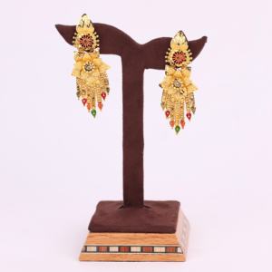 Orro Joyeria, pendientes florales chapados en oro para mujer, joyería de moda de lujo con formación Floral, Material principal de latón, joyería llena de oro - Product Image 1