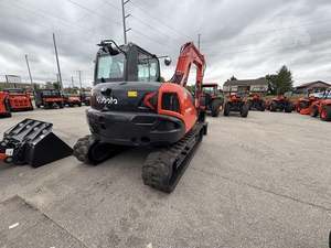 Excavadora Hidráulica Mini de Orugas KX165 de 5.5 Toneladas Usada con Motor y Caja de Cambios en Excelente Estado, Lista para la Venta - Product Image 4